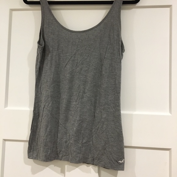 🦋2/$15🦋 Hollister Simple Tank